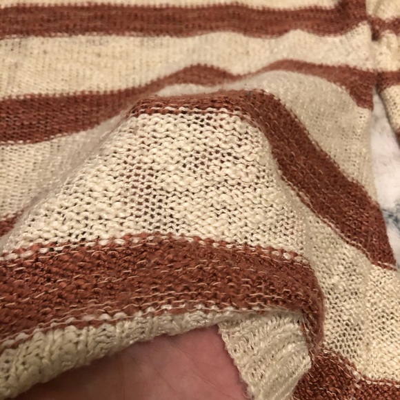 Striped sweater - Picture 3 of 8